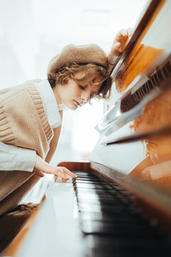 girl in vintage clothes