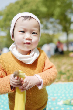 Two year old babygirl playing in the park