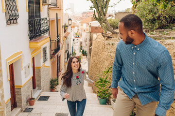 Couple in a Mediterranean city
