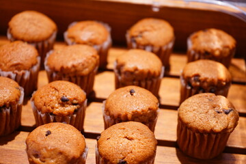 Variety of Muffins on a wooden box - 箱の中のマフィン
