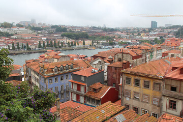 Fototapeta na wymiar river douro in porto (portugal)
