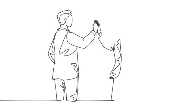 Animation of one line drawing of businessman businesswoman celebrating their successive goal with high five gesture. Business deal concept. Continuous line self drawing animated. Full length motion.