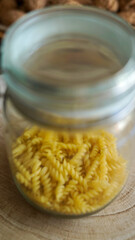 Massa guardada num frasco