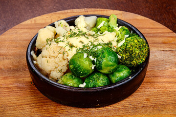 Steamed cabbage mix - cauliflower and broccoli