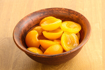 Canned apricot – sweet light dessert