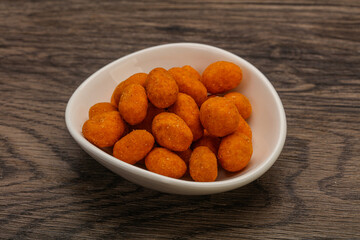 Spicy peanut heap in the bowl
