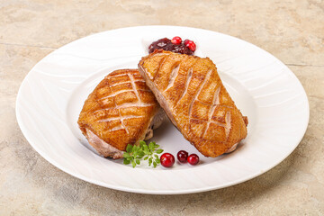 Roasted duck breast with sauce