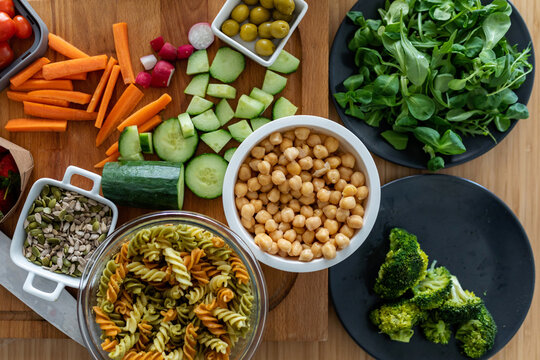 vegan meal lunchbox ingredients