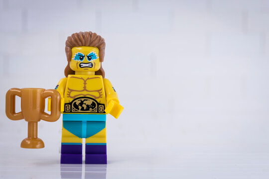 Lippstadt - Deutschland 17. Juni 2021 Lego Minifigure Wrestling