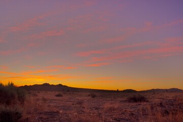 Fototapeta na wymiar Beautiful Sunset In The Southern California Desert City Palmdale