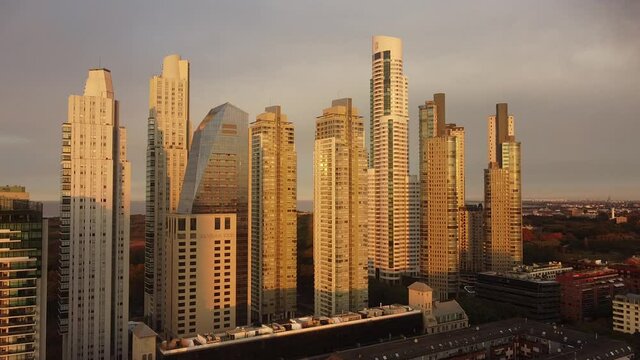 Puerto Madero atardecer tomas de drone