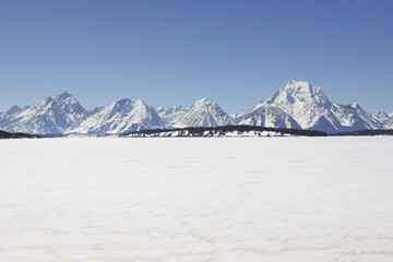 Grant Teton National Park Mountain Range Jackson Lake Mt. Moran Winter Snow 