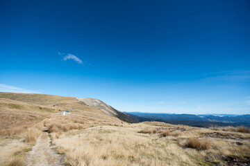 Fototapeta na wymiar Angelus Hut tracks and routes on Nelson Lakes National Park, New Zealand