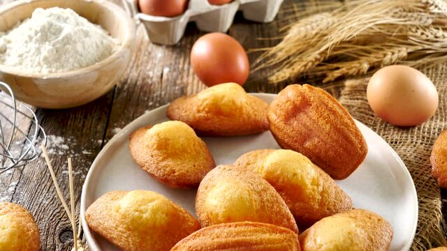 Madeleine cake with ingredient