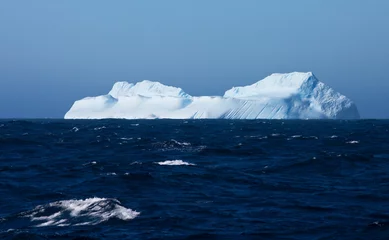 Foto op Aluminium IJsberg op volle zee Zuidelijke Atlantische Oceaan  Iceberg in the Southern Atlantic ocean © AGAMI