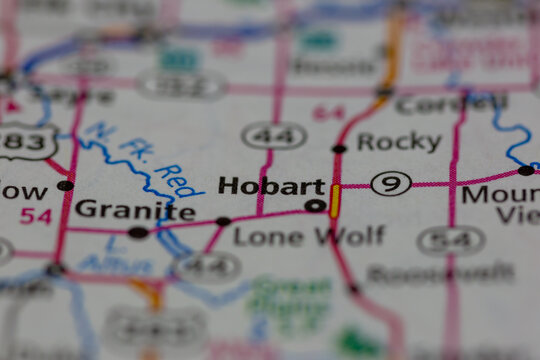 06-15-2021 Portsmouth, Hampshire, UK, Hobart Oklahoma USA Shown On A Geography Map Or Road Map