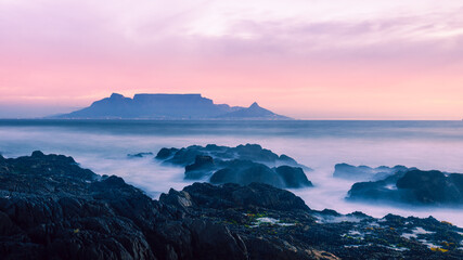 Naklejka premium Table Mountain in Sunset Light