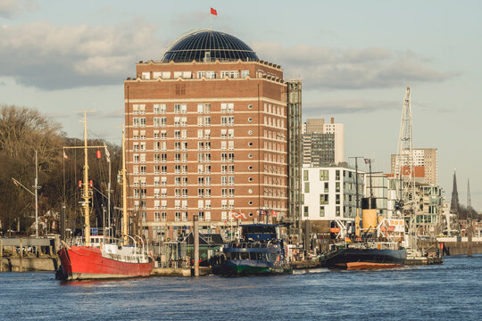 Germany, Hamburg, Alter Kaffeespeicher at Museumshafen