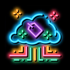 label in internet cloud neon light sign vector. Glowing bright icon label in internet cloud sign. transparent symbol illustration