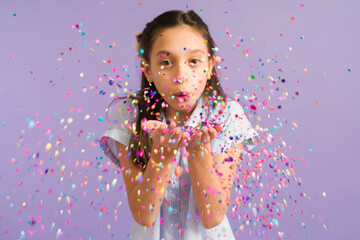 Obraz na płótnie Canvas Having fun with confetti on my birthday