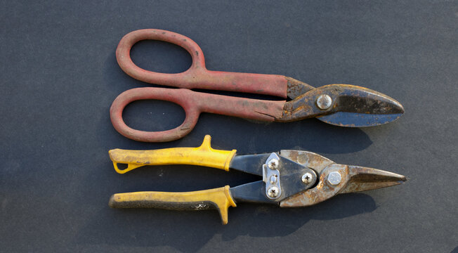 1,008 Tin Snips Images, Stock Photos, 3D objects, & Vectors