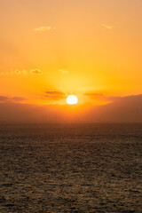 夕暮れの佐田岬灯台（愛媛県伊方町）