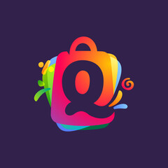 Q letter logo with shopping bag and Sale icons.
