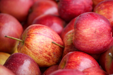 red apples in a market