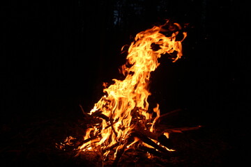 A beautiful flame of fire from a large bonfire.