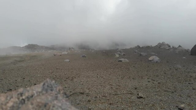 fog in the mountain 