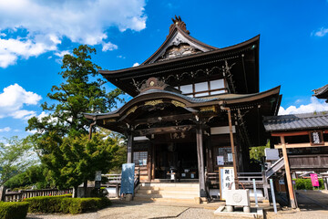 Fototapeta premium 岐阜県関市 関善光寺（宗休寺） 本堂