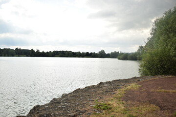 vu sur l'&eacute;tang