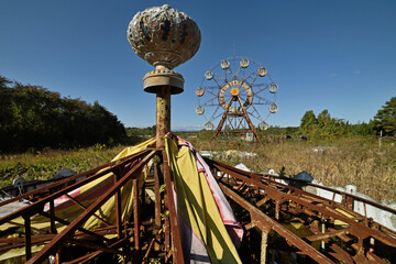 遊園地の廃墟