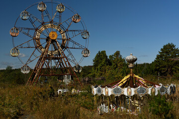 遊園地の廃墟