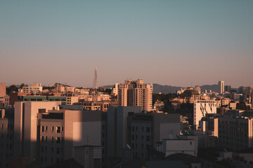 서울의 노을지는 도시 풍경