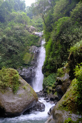 Fototapeta na wymiar Indonesia Yogyakarta - Air Terjun Kedung Kayang - Waterfall Kedung Kayang