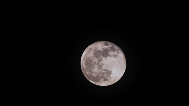 Luna llena y de repente pasa la estaci&oacute;n espacial