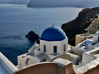 Fototapeta na wymiar Santorin merveille de l'Europe du sud