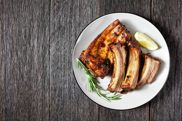grilled pork ribs with lemon and rosemary
