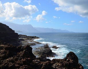 Obraz premium Coast of Sardina in foreground, Galdar, north of Gran Canaria, Canary Islands
