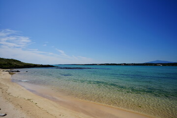 a beautiful seaside landscape with crystal clear water, scenery around sinyang beach