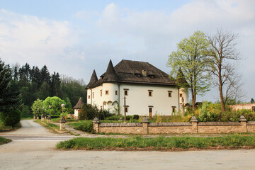 ORAVSKY PODZAMOK, SLOVAKIA - MAY 04, 2009: Old palace