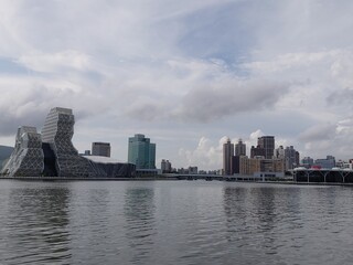 Naklejka premium sunny day of Kaohsiung harbor in summer design for leisure outdoor scenic