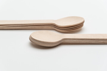 使い捨てのスプーン　木製