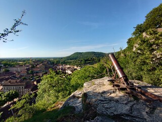 CREMIEU (Isère)