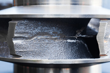 New bronze impeller, close-up, front view.