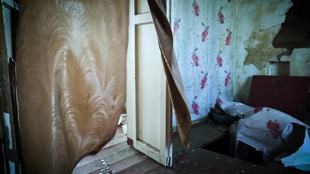 House after single largest disaster . The flood. People abandoned their homes