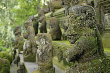 Fototapeta na wymiar Monkey Tempel in Ubud, Bali, Indonesia