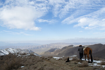 Fototapeta na wymiar Montaña con nieve en Mendoza
