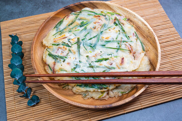 Korean Seafood and Chive Pancake, 'Haemulbuchujeon'